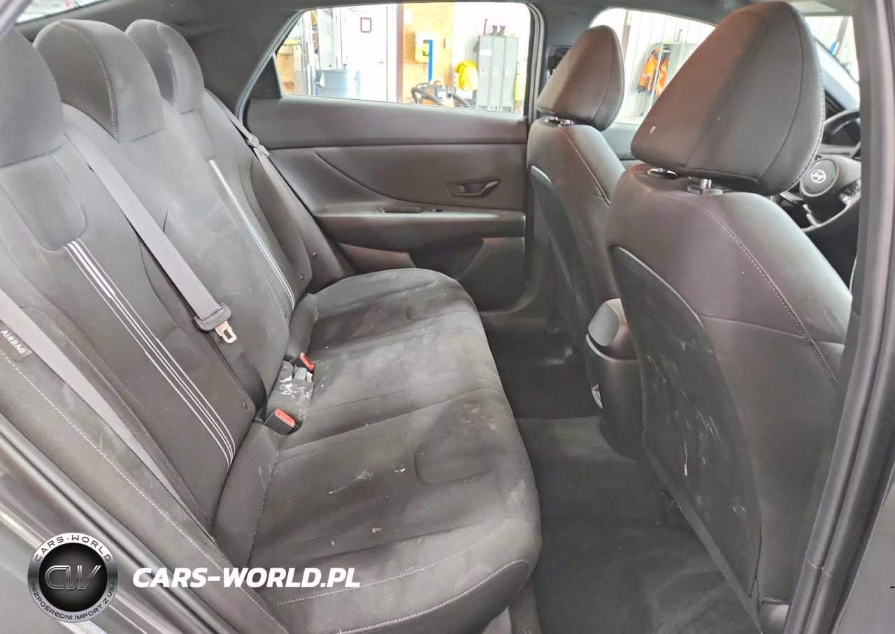 2025 Hyundai Elantra Sel Sport VIN:KMHLM4DG1SU039798 - 10