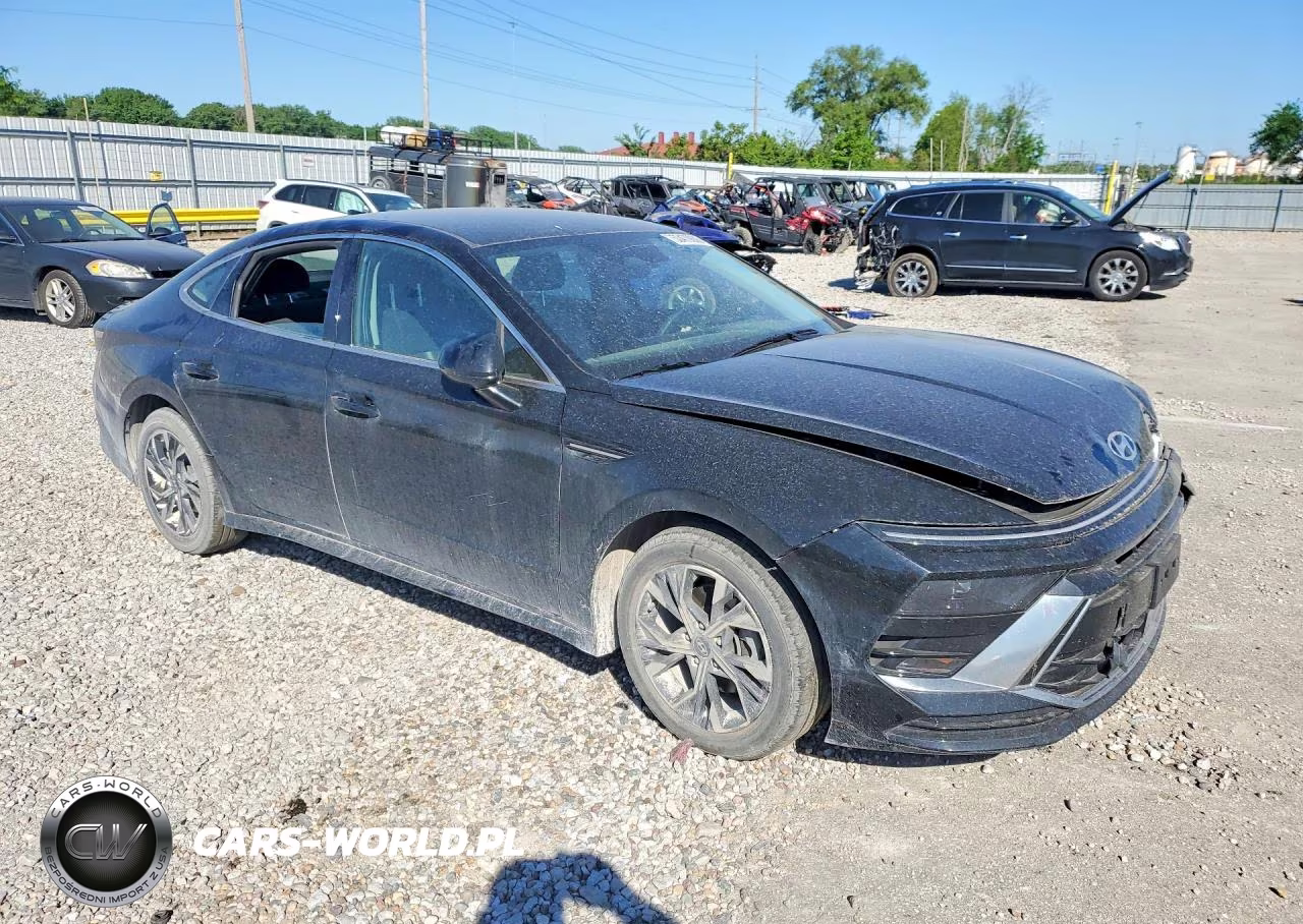 2025 Hyundai Sonata Sel VIN:KMHL64JA1SA429523 - 4