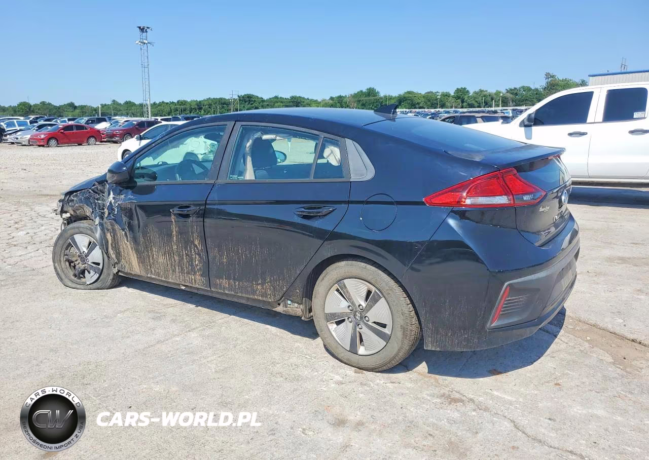 2018 Hyundai Ioniq Blue VIN:KMHC65LC9JU076708 - 2