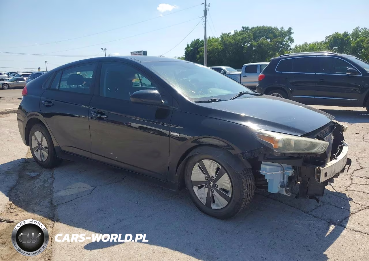 2018 Hyundai Ioniq Blue VIN:KMHC65LC9JU076708 - 4
