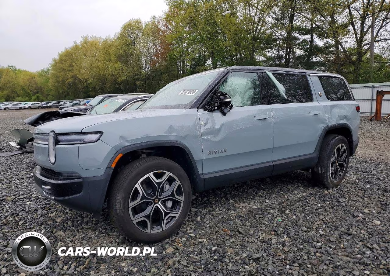 2025 Rivian R1S Adventure