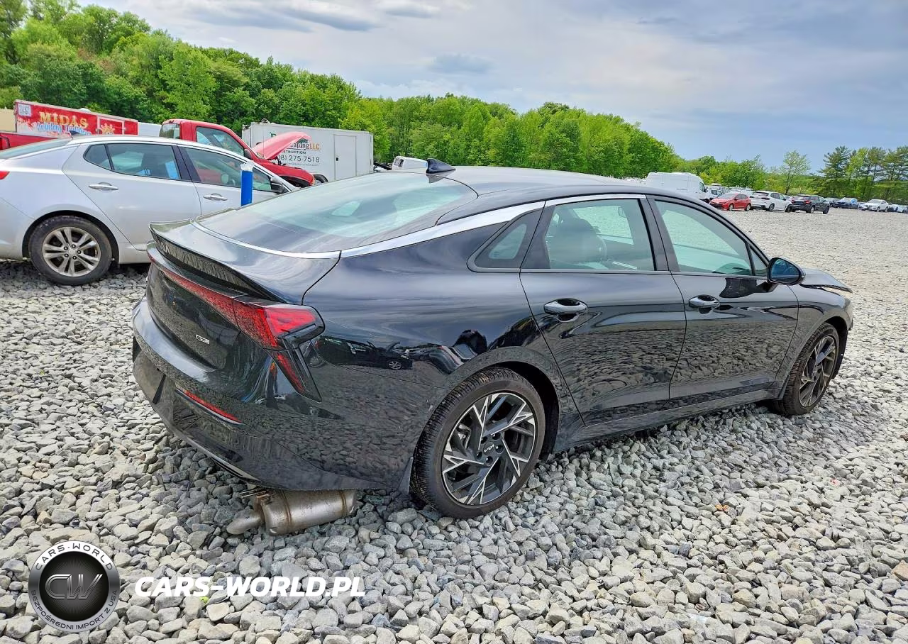 2025 Kia K5 Gt Line VIN:KNAG64J74S5351125 - 3
