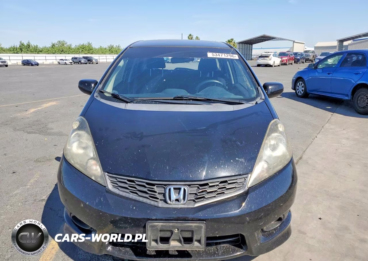 2012 Honda Fit Sport VIN:JHMGE8H55CC009079 - 5