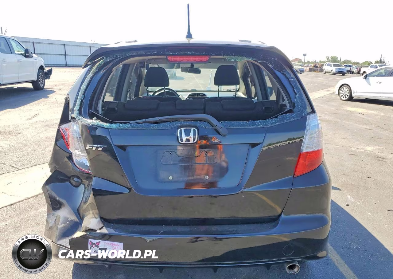 2012 Honda Fit Sport VIN:JHMGE8H55CC009079 - 6