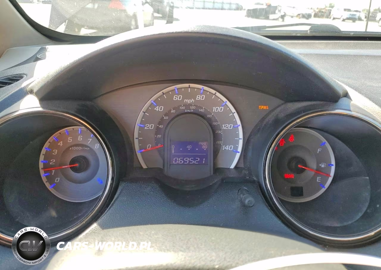 2012 Honda Fit Sport VIN:JHMGE8H55CC009079 - 9