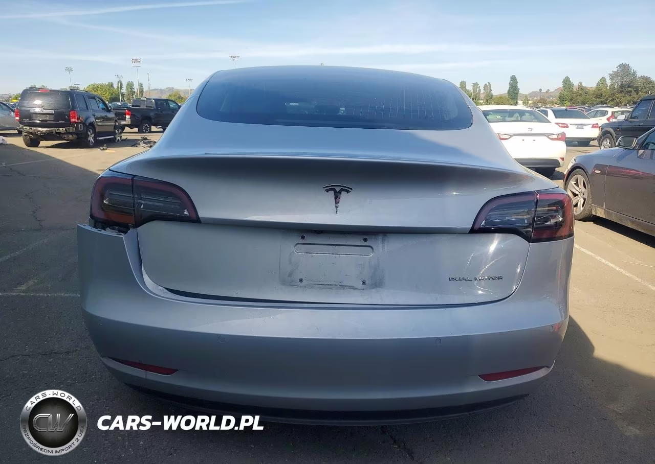 2018 Tesla Model 3 VIN:5YJ3E1EB1JF091300 - 6