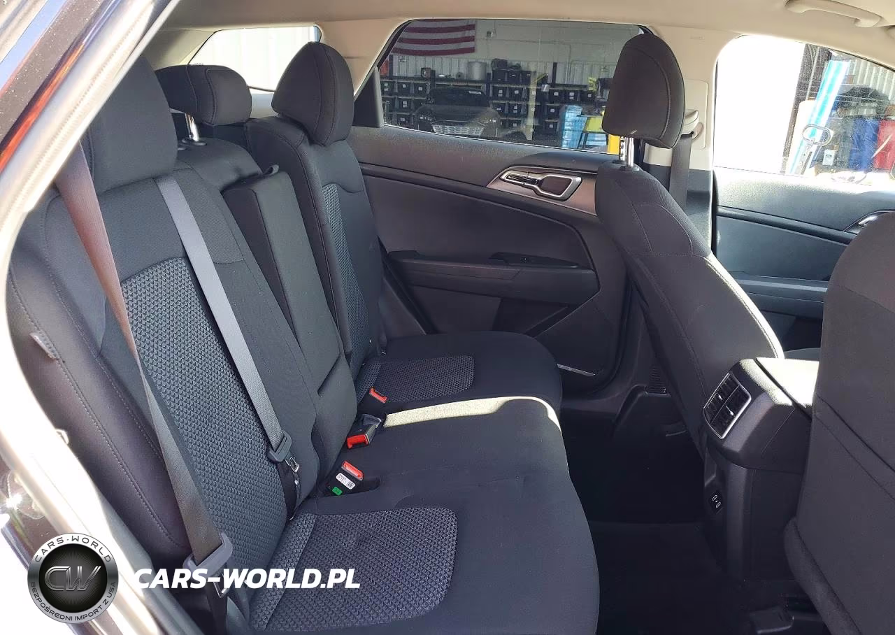 2026 Kia Sportage Lx VIN:5XYK23DF2TG386308 - 11