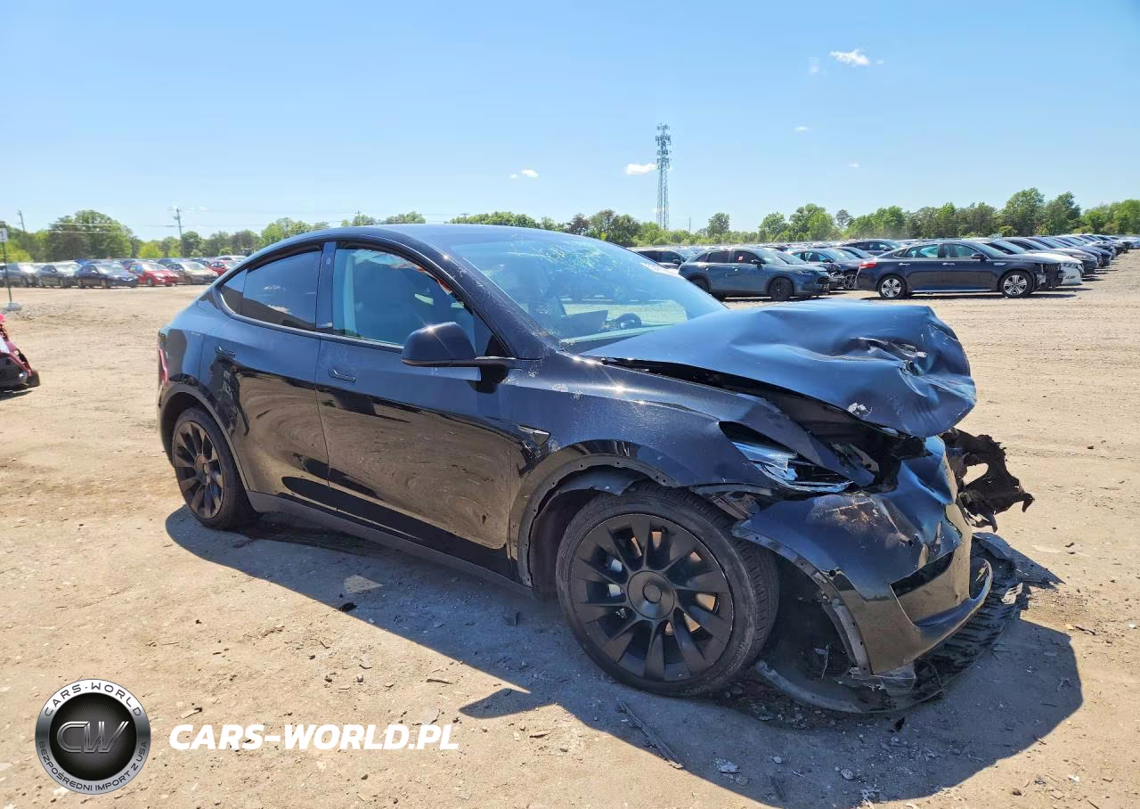 2021 Tesla Model Y VIN:5YJYGDED8MF126339 - 4