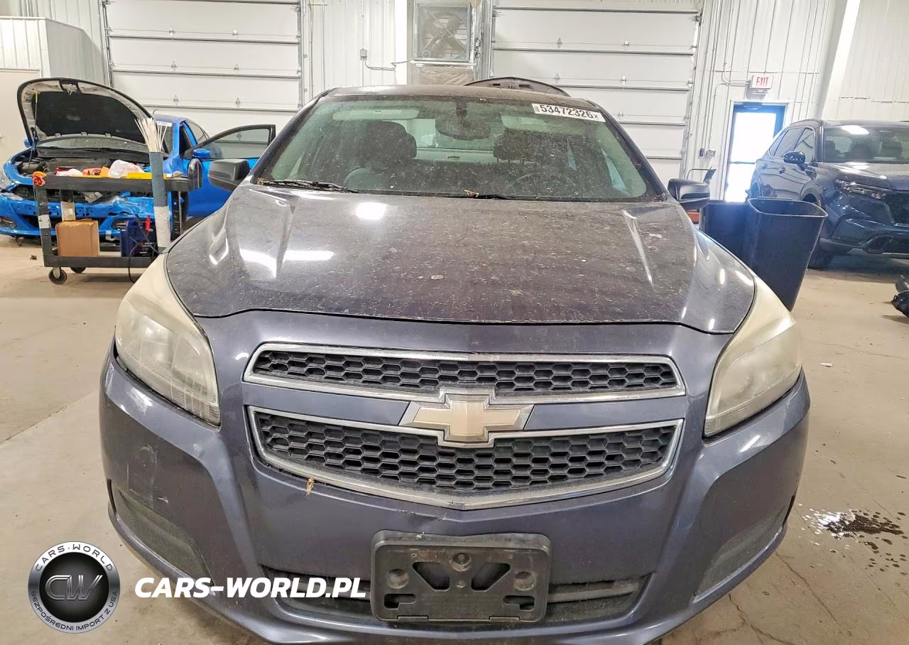 2013 Chevrolet Malibu Ls VIN:1G11B5SA8DF186805 - 5
