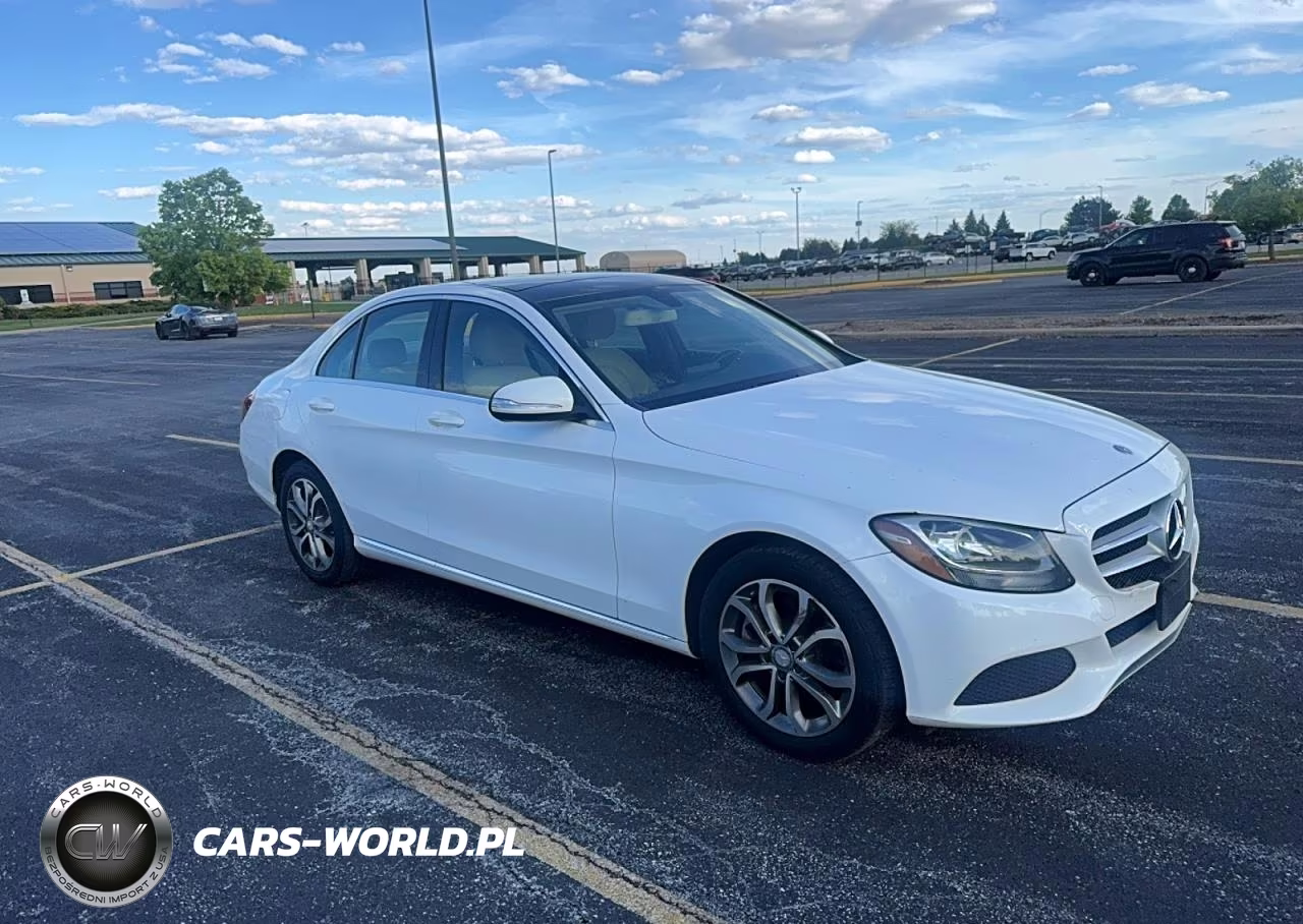 2015 Mercedes-Benz C 300 4Matic