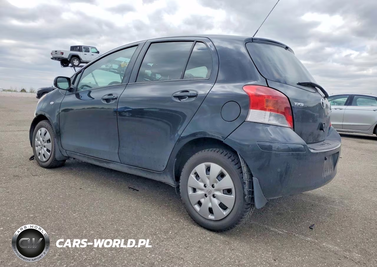 2011 Toyota Yaris Base VIN:JTDKT4K38B5339772 - 2