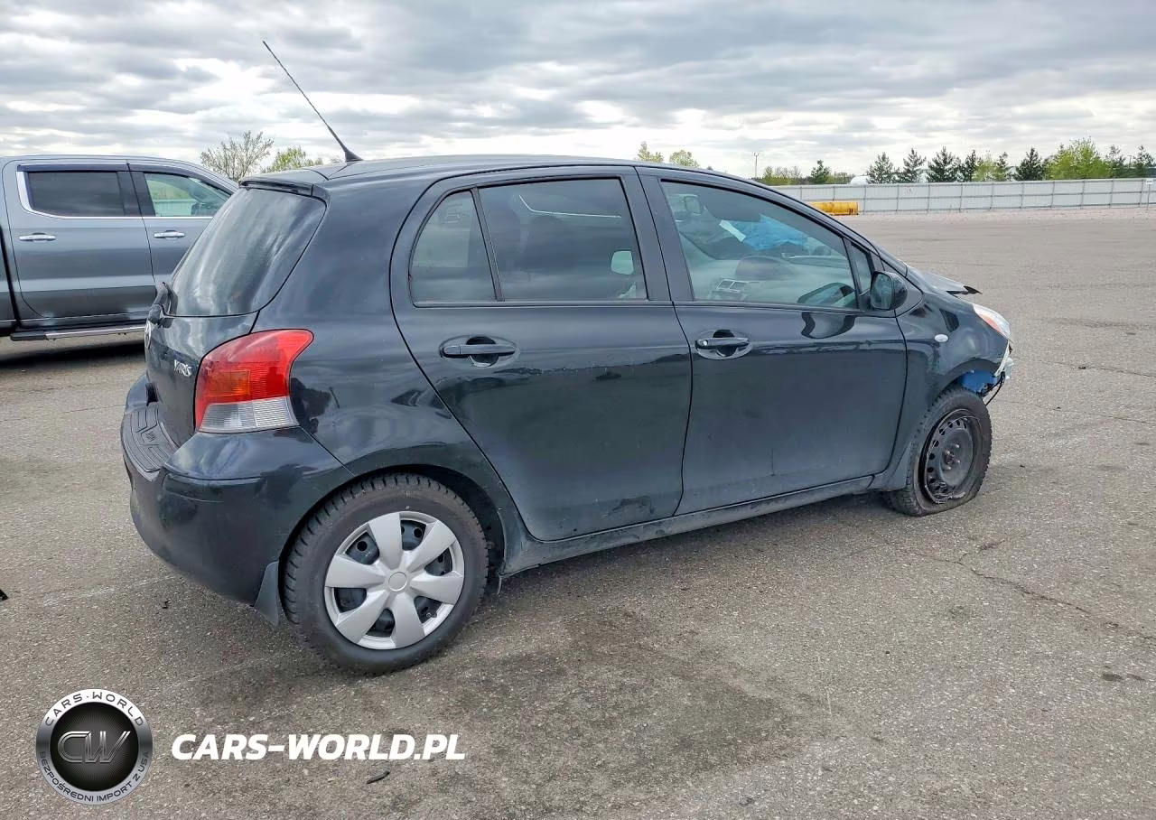2011 Toyota Yaris Base VIN:JTDKT4K38B5339772 - 3