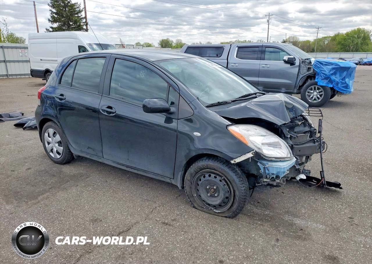 2011 Toyota Yaris Base VIN:JTDKT4K38B5339772 - 4