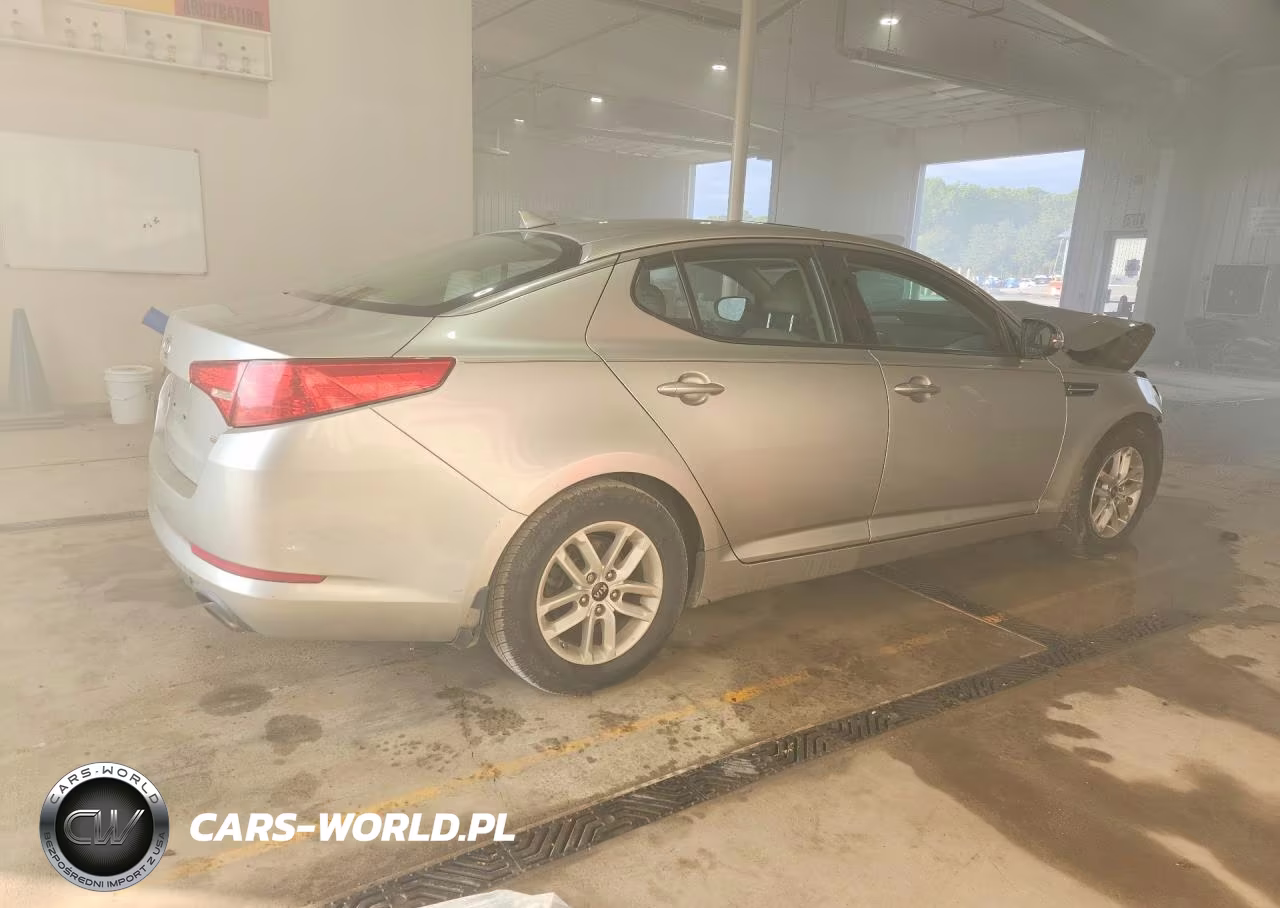 2011 Kia Optima Lx VIN:KNAGM4A7XB5161982 - 3
