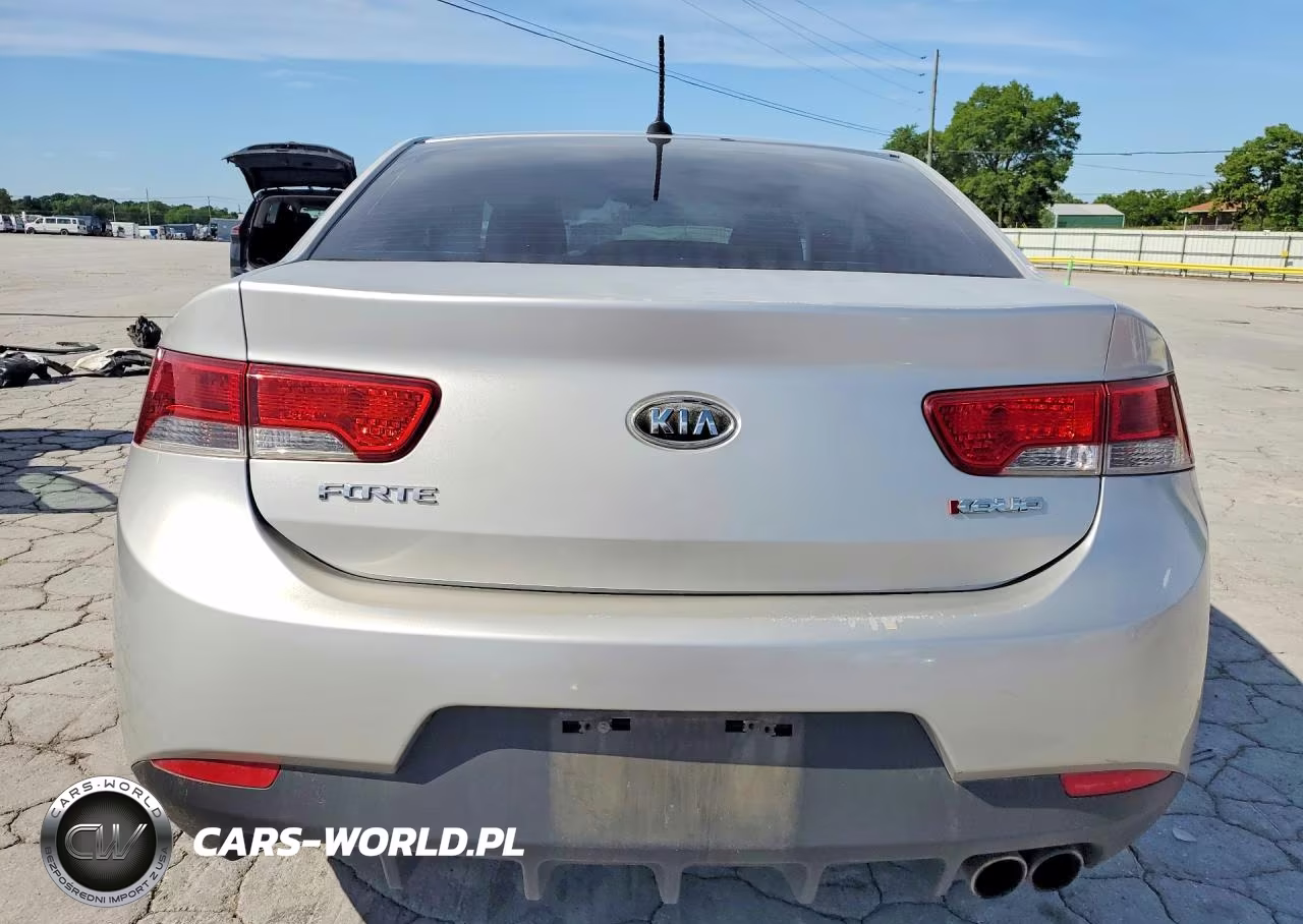 2010 Kia Forte Sx VIN:KNAFW6A3XA5146427 - 6