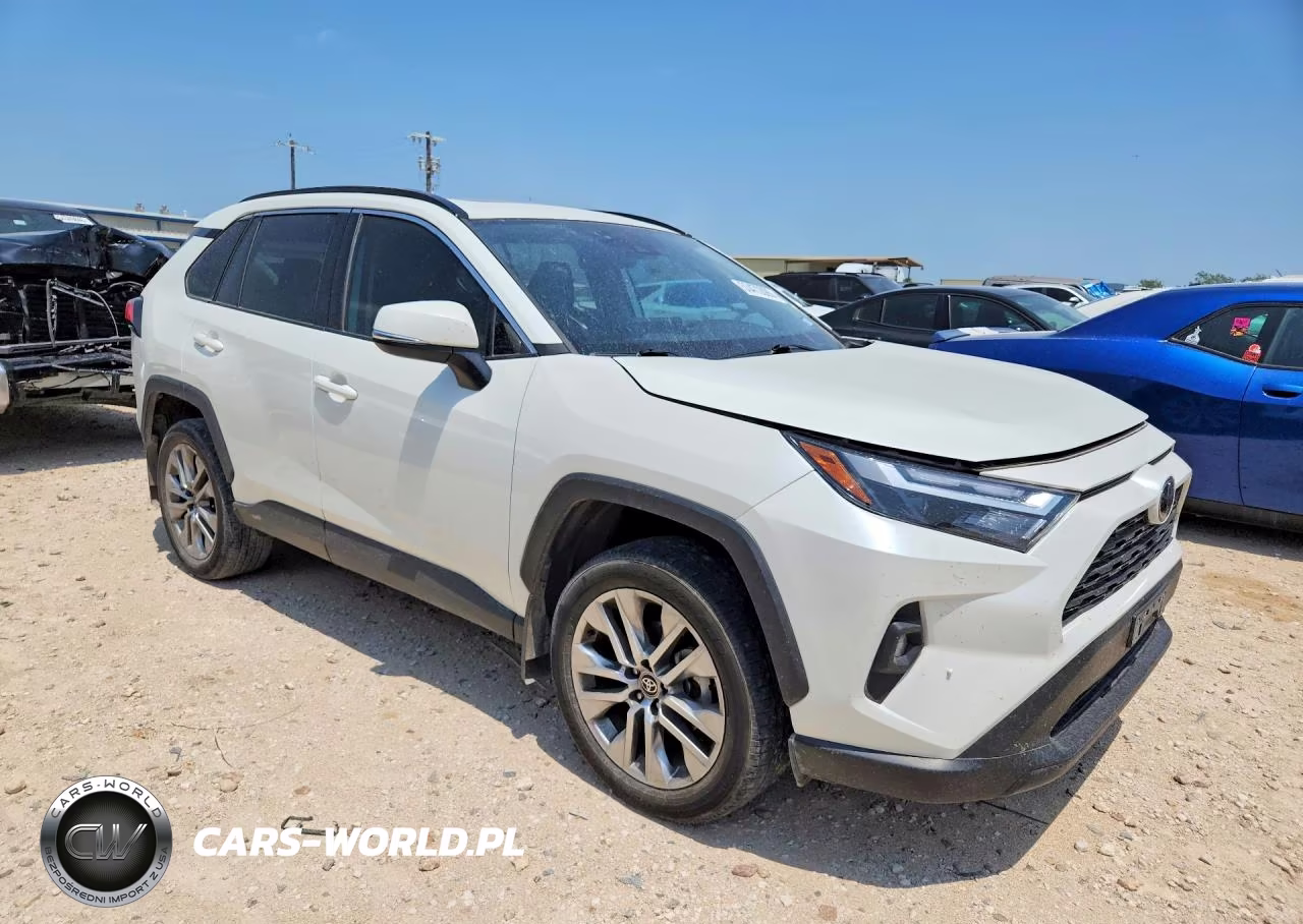 2022 Toyota Rav4 Xle Premium VIN:2T3C1RFV6NW186017 - 4