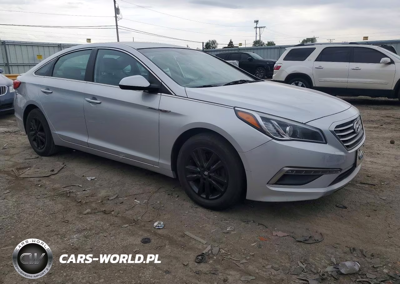 2015 Hyundai Sonata Se VIN:5NPE24AF7FH019246 - 4
