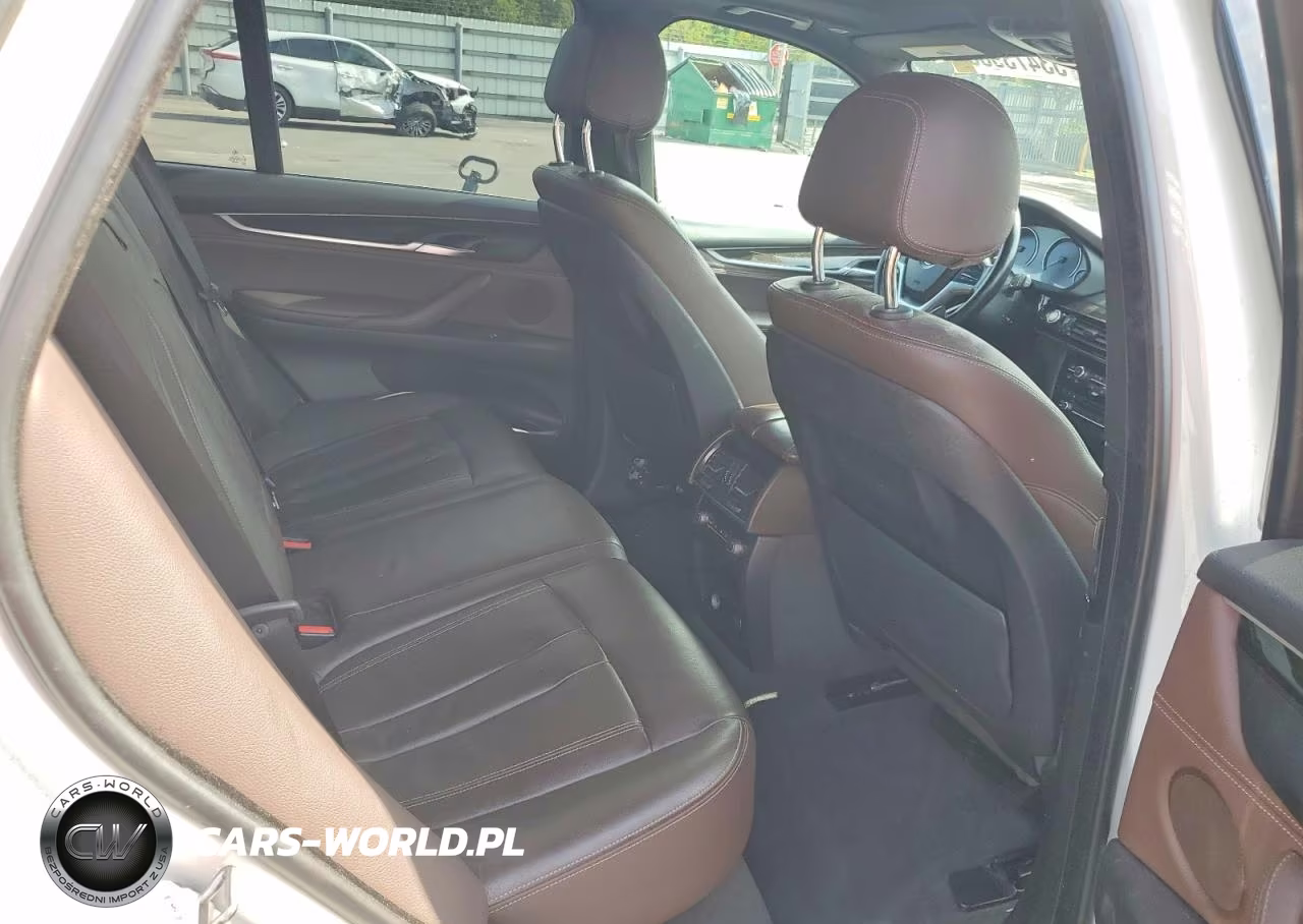 2018 BMW X5 Sdrive35I VIN:5UXKR2C58J0Z20976 - 11