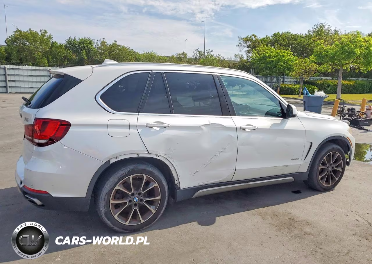 2018 BMW X5 Sdrive35I VIN:5UXKR2C58J0Z20976 - 3