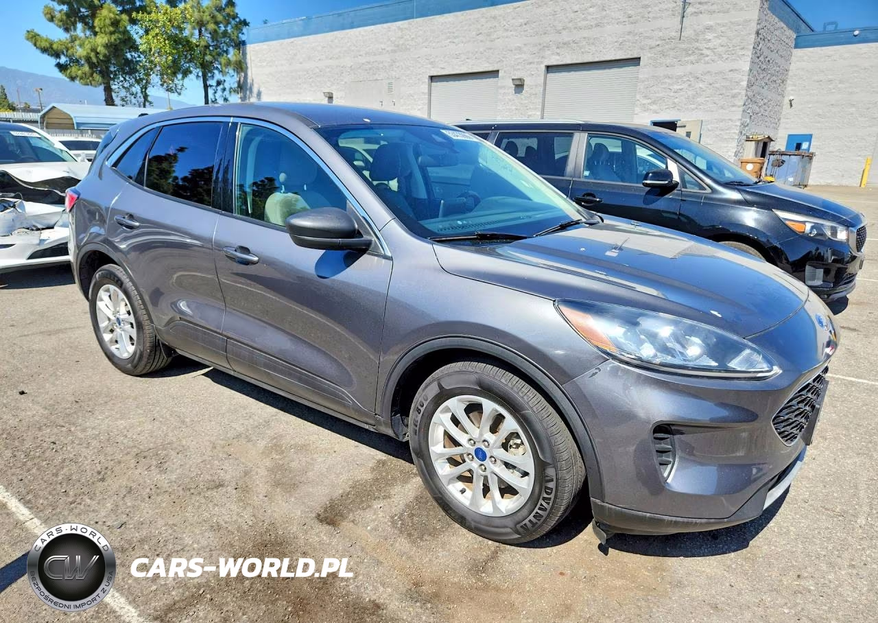 2022 Ford Escape Hybrid Se VIN:1FMCU0BZ1NUA25787 - 4