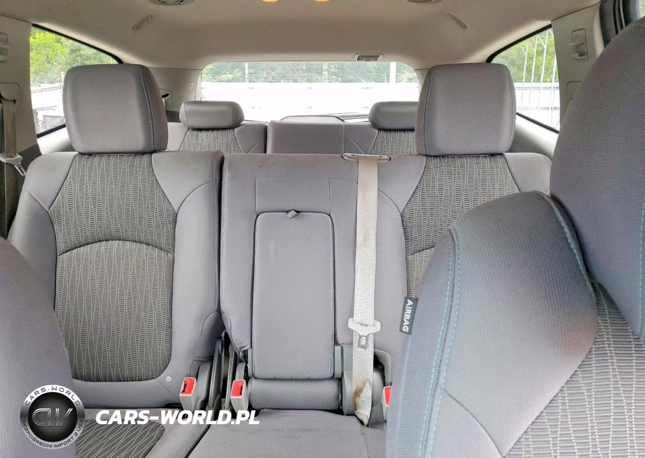 2013 Chevrolet Traverse Ls VIN:1GNKRFKD4DJ140254 - 10