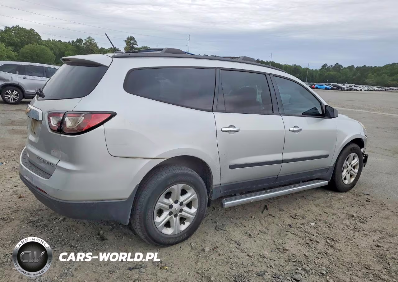 2013 Chevrolet Traverse Ls VIN:1GNKRFKD4DJ140254 - 3