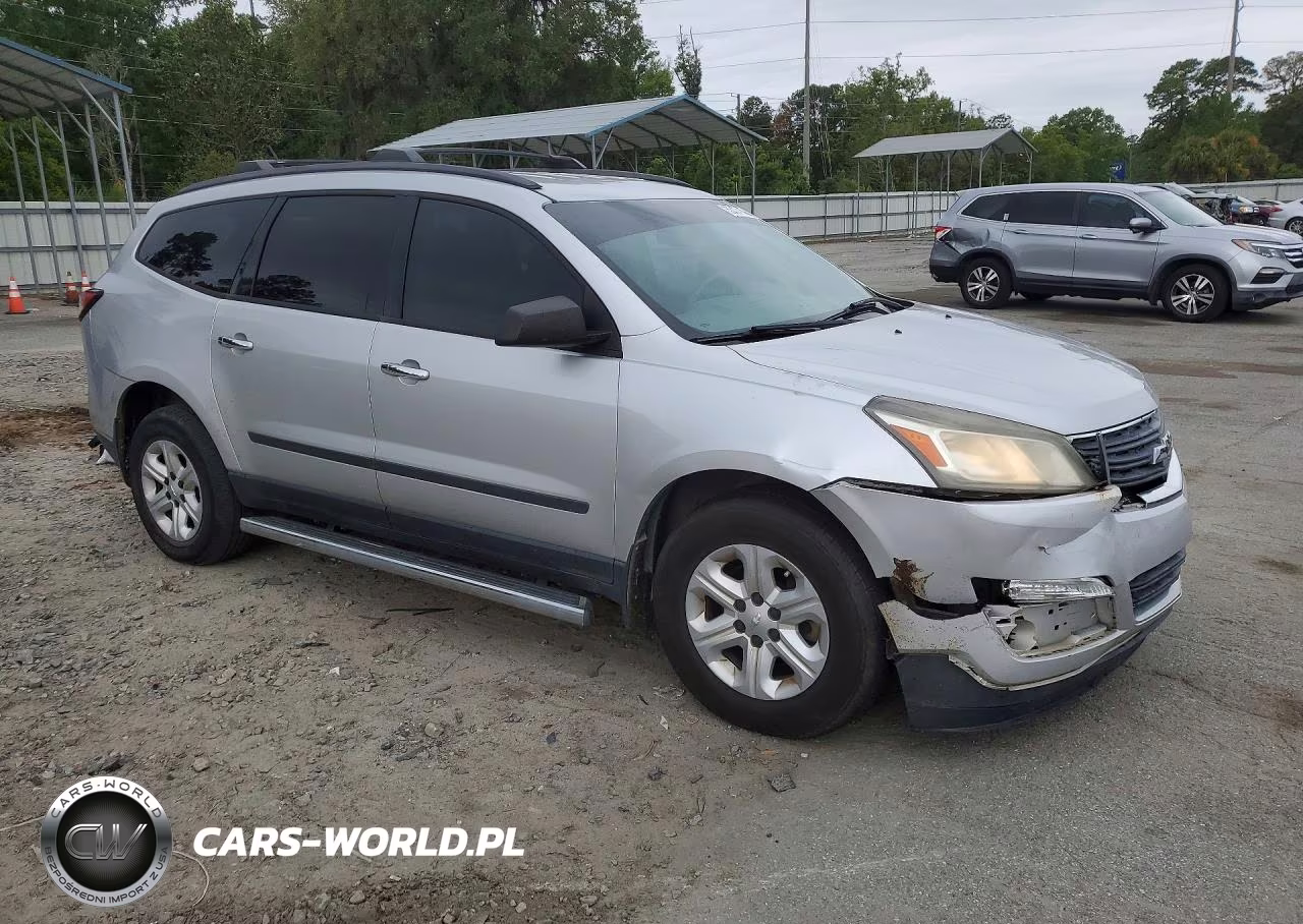 2013 Chevrolet Traverse Ls VIN:1GNKRFKD4DJ140254 - 4