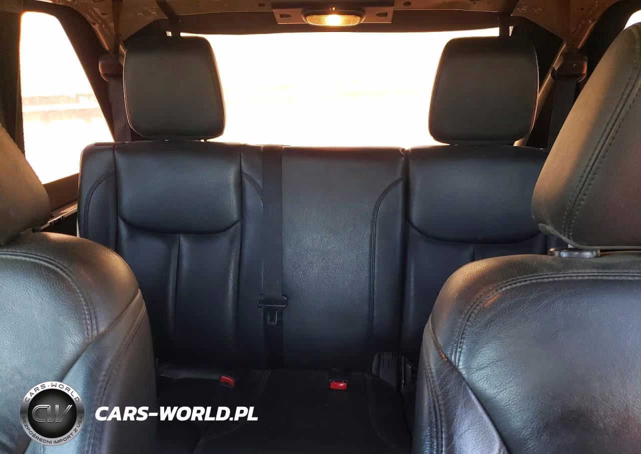 2015 Jeep Wrangler Unlimited Sahara VIN:1C4BJWEG5FL683836 - 10