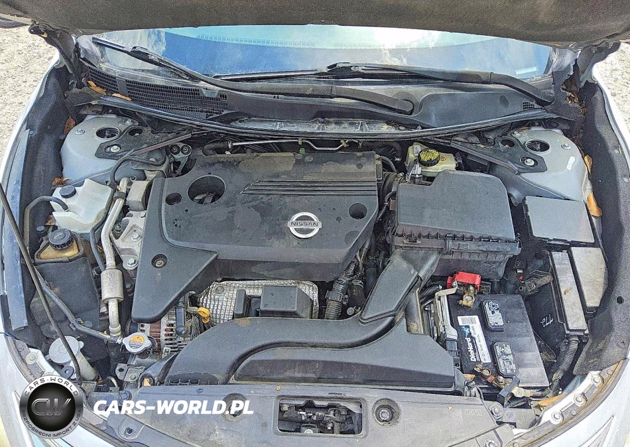 2015 Nissan Altima 2.5 S VIN:1N4AL3AP8FN368646 - 11