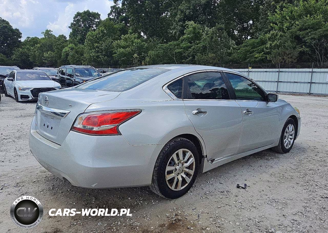 2015 Nissan Altima 2.5 S VIN:1N4AL3AP8FN368646 - 3