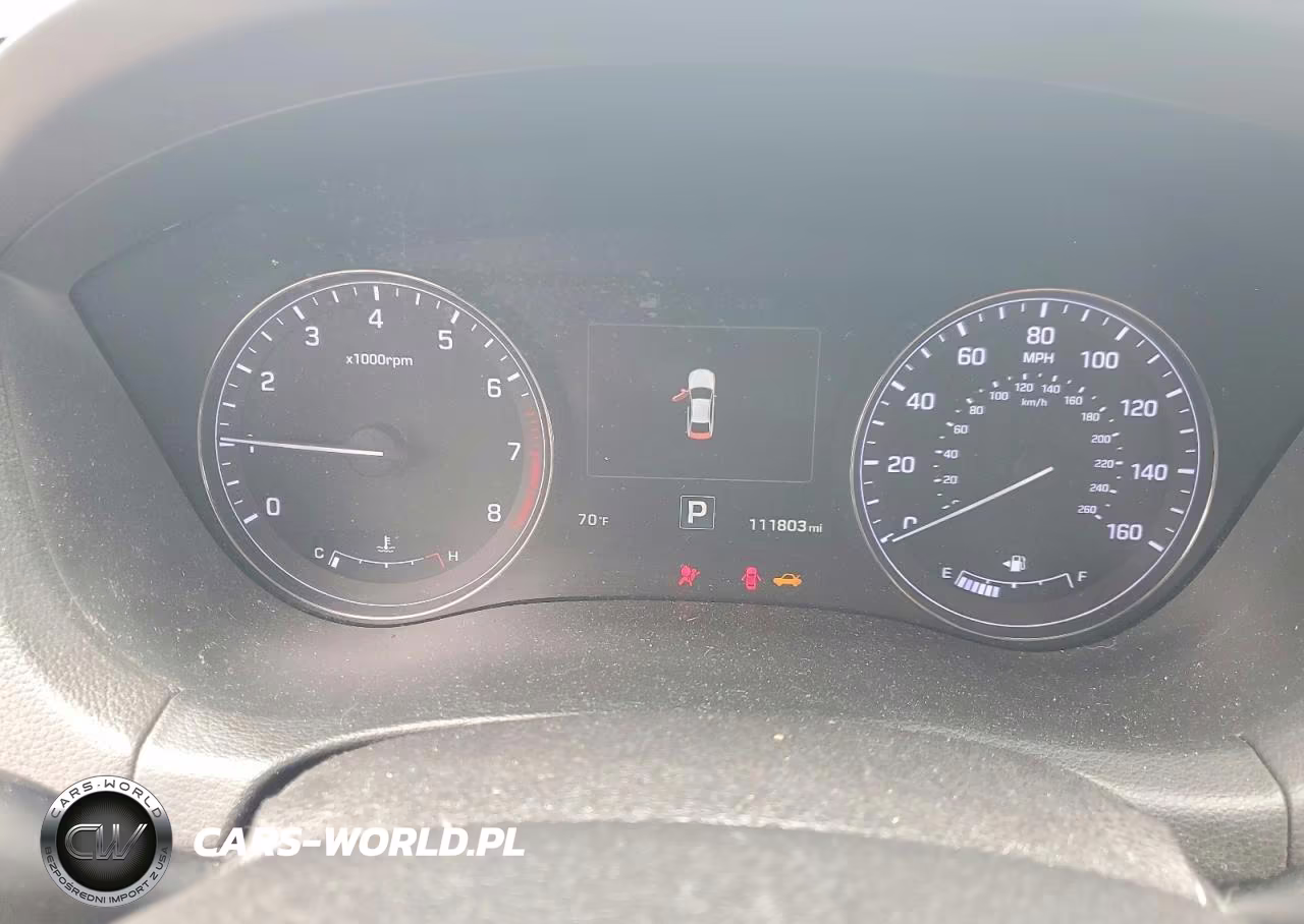 2016 Hyundai Genesis 3.8L VIN:KMHGN4JE4GU111263 - 9