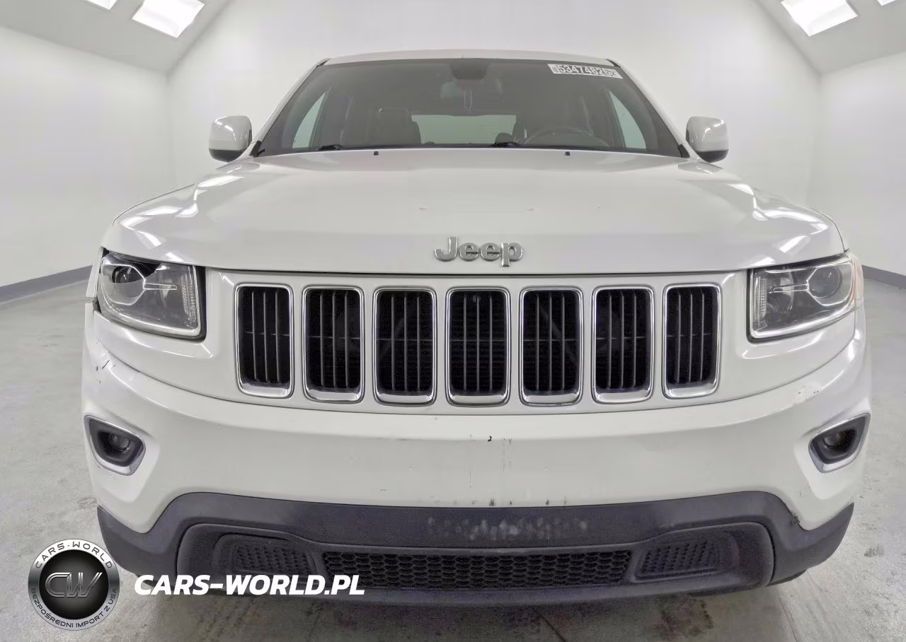 2014 Jeep Grand Cherokee Laredo VIN:1C4RJEAG6EC113678 - 5