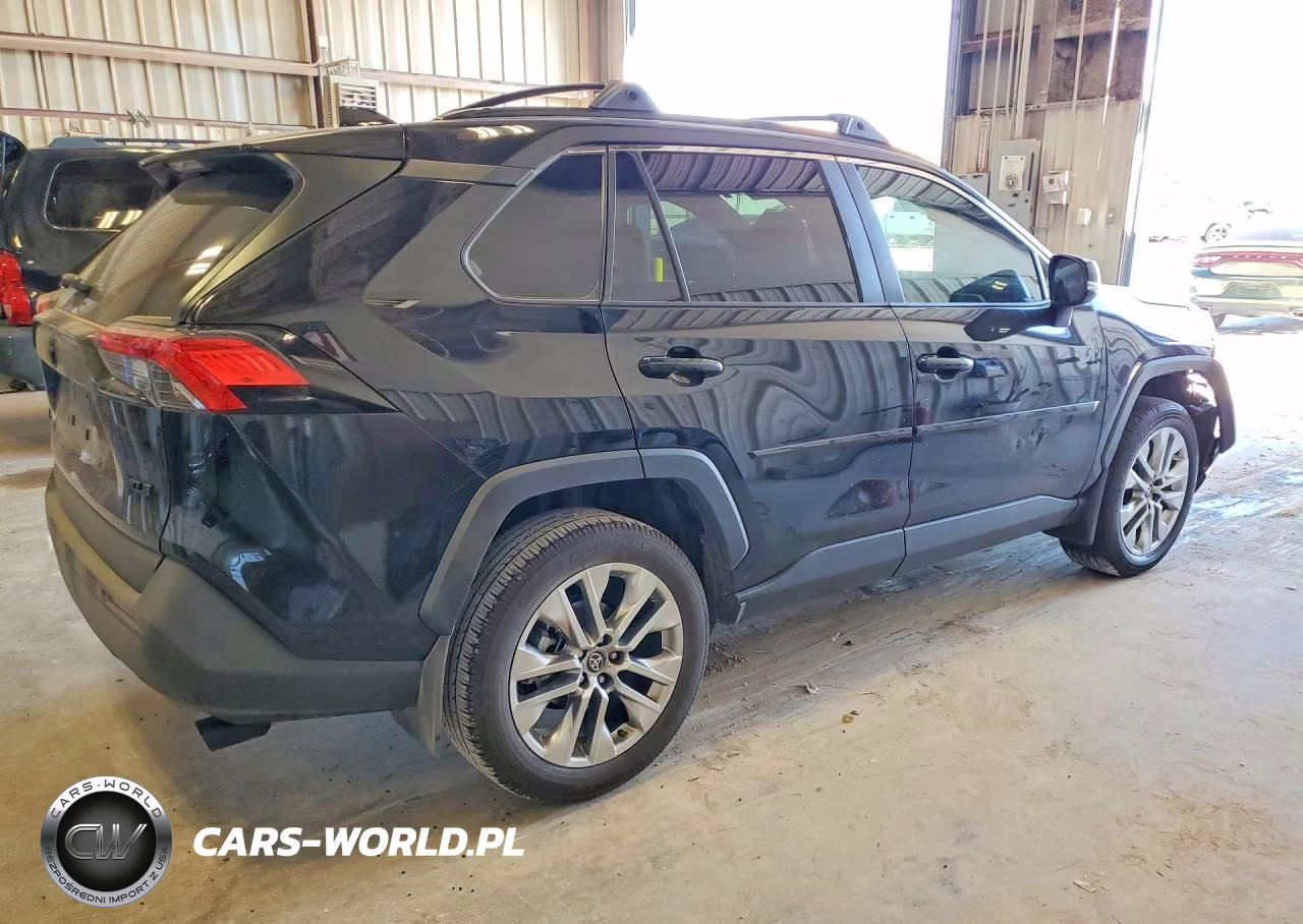 2025 Toyota Rav4 Xle Premium VIN:2T3C1RFV2SC362784 - 3
