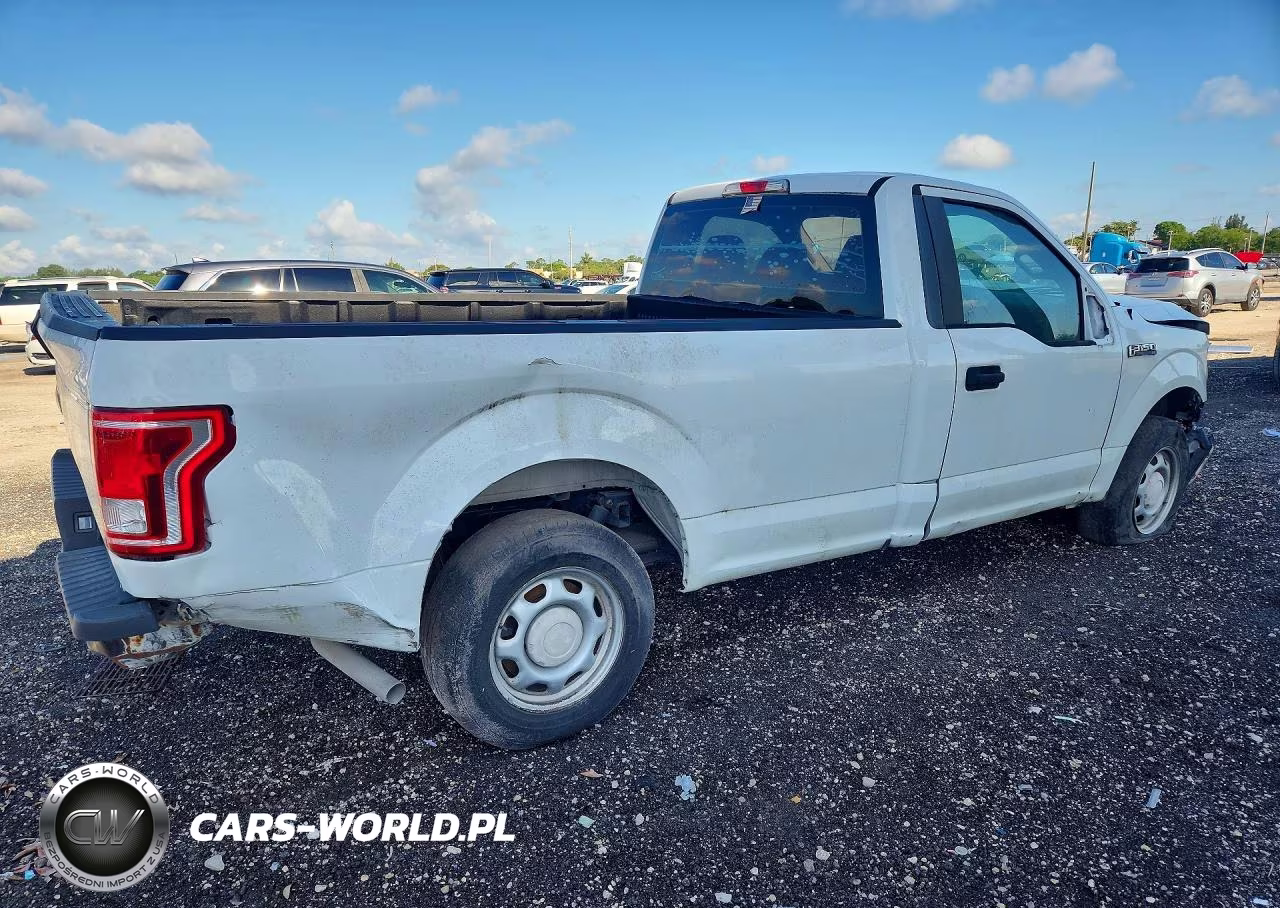 2017 Ford F150 VIN:1FTMF1C81HKD38563 - 3