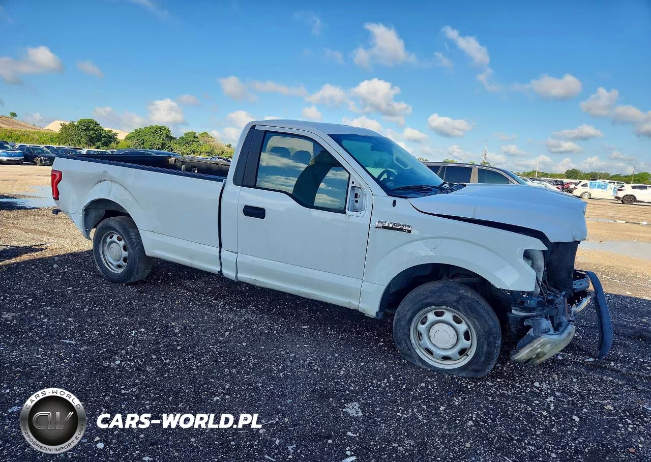 2017 Ford F150 VIN:1FTMF1C81HKD38563 - 4