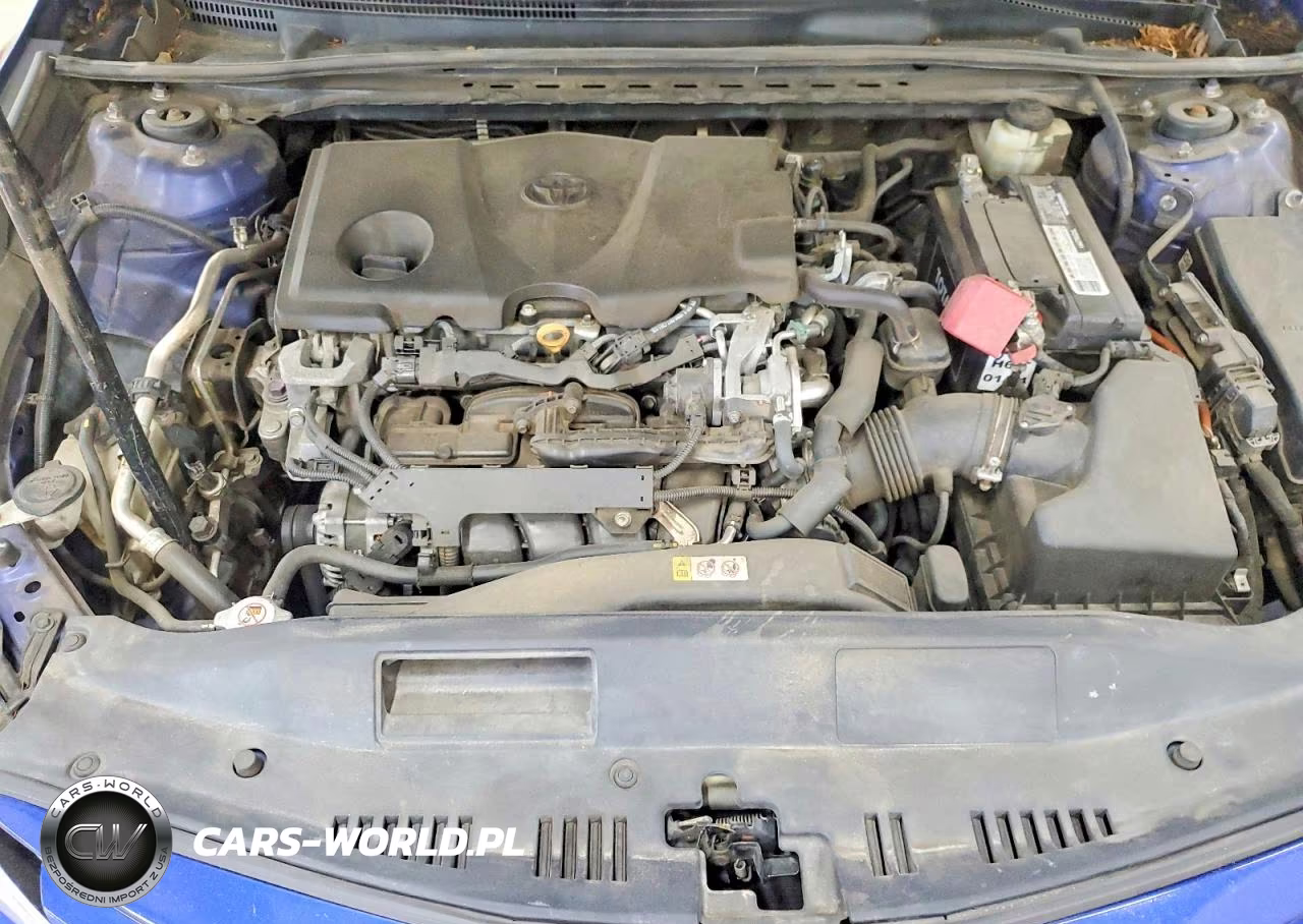 2018 Toyota Camry Le VIN:4T1B11HK9JU579383 - 11