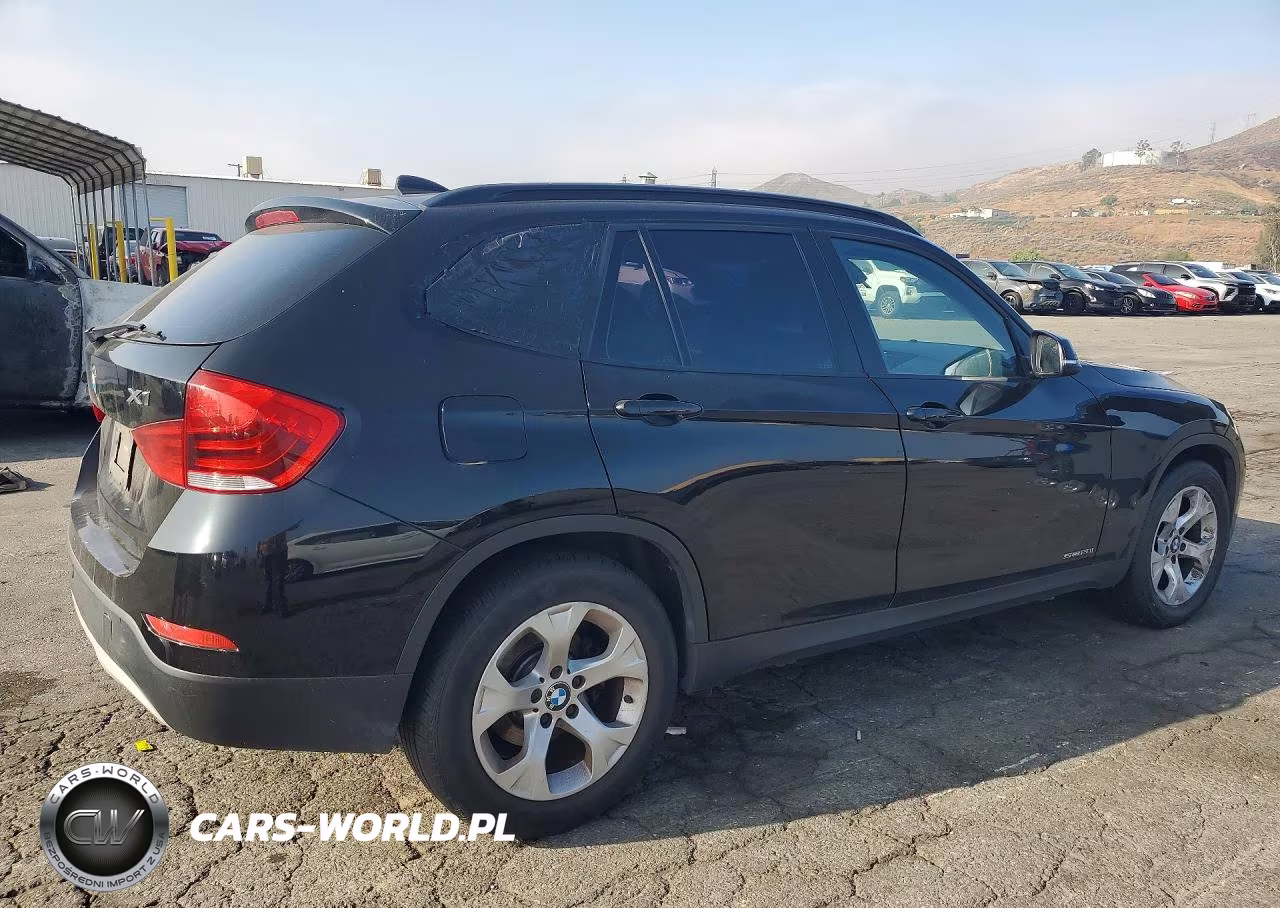 2015 BMW X1 Sdrive28I VIN:WBAVM1C51FV316023 - 3