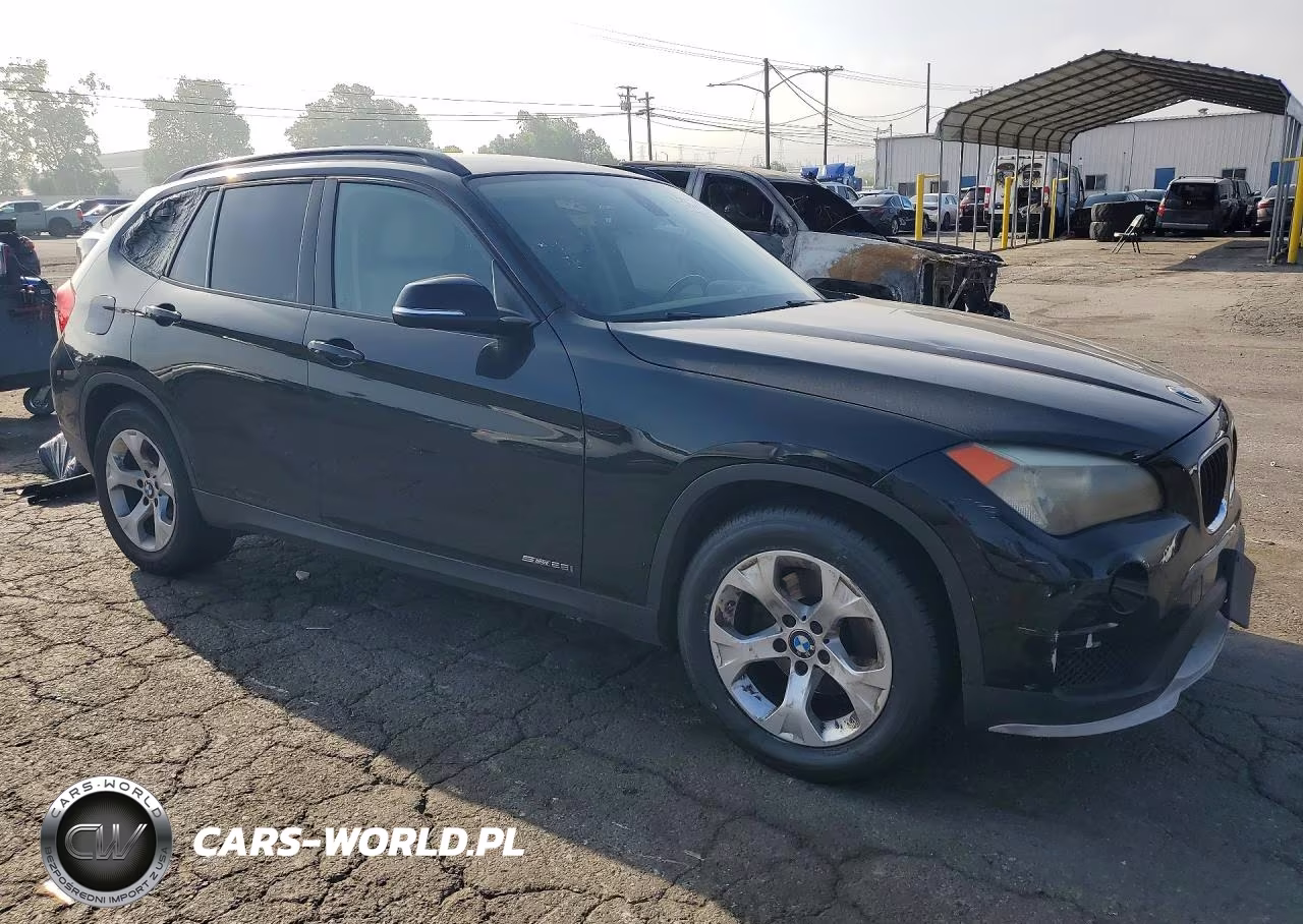 2015 BMW X1 Sdrive28I VIN:WBAVM1C51FV316023 - 4