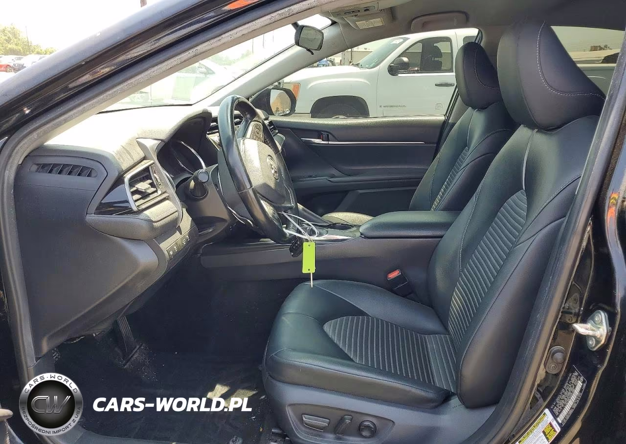2019 Toyota Camry Se VIN:4T1B11HK4KU261589 - 7