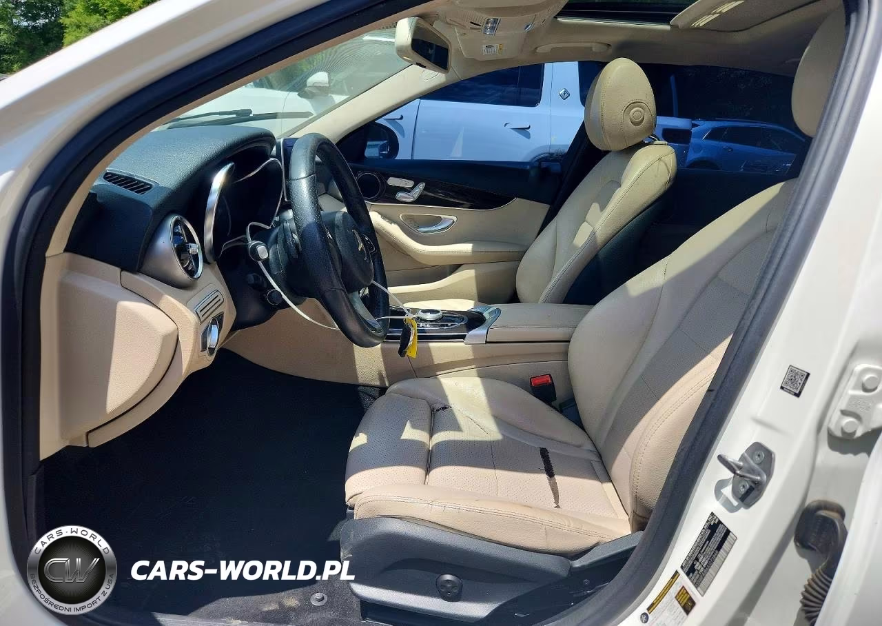 2018 Mercedes-Benz C 300 VIN:55SWF4JB6JU273848 - 7