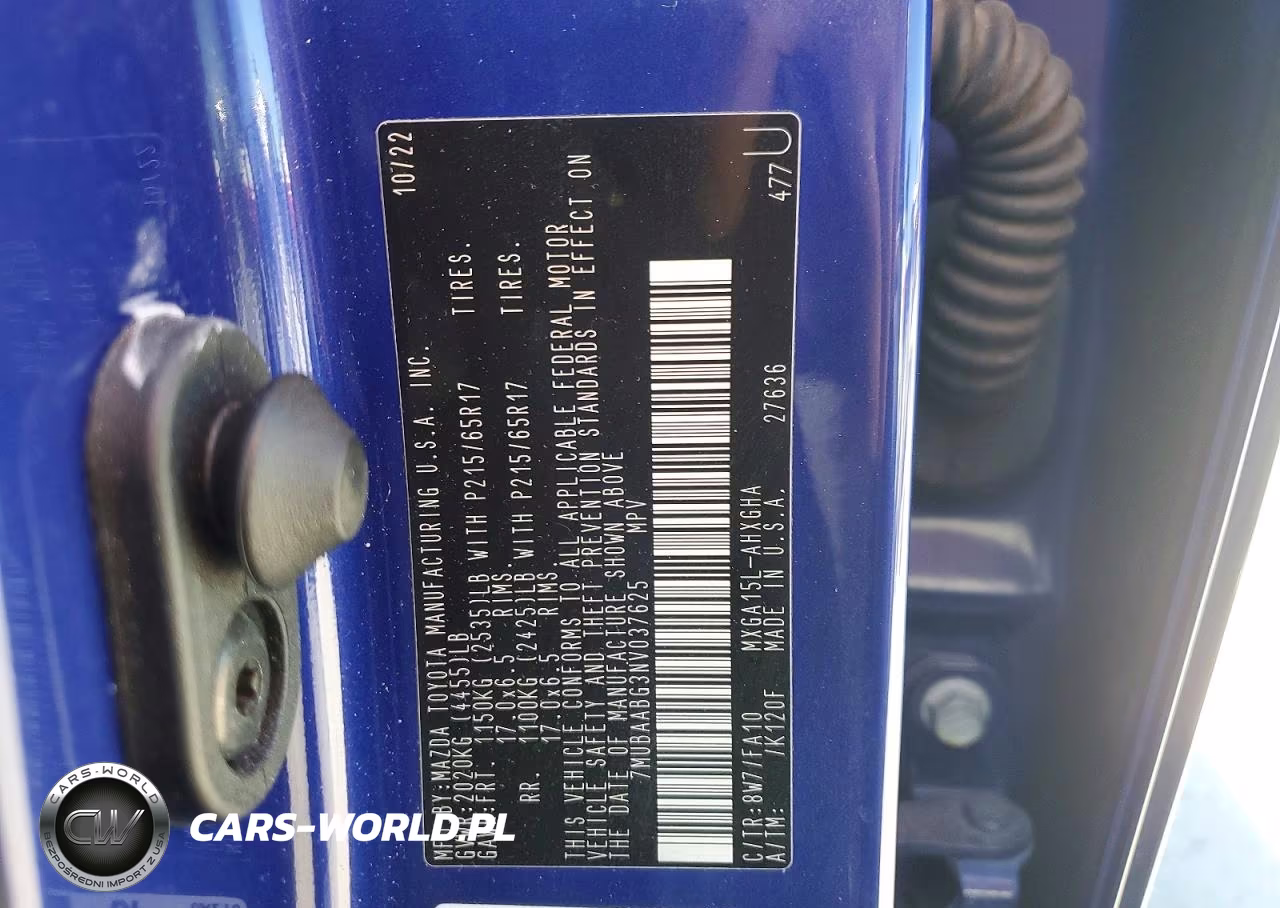 2022 Toyota Corolla Cross Le VIN:7MUBAABG3NV037625 - 13