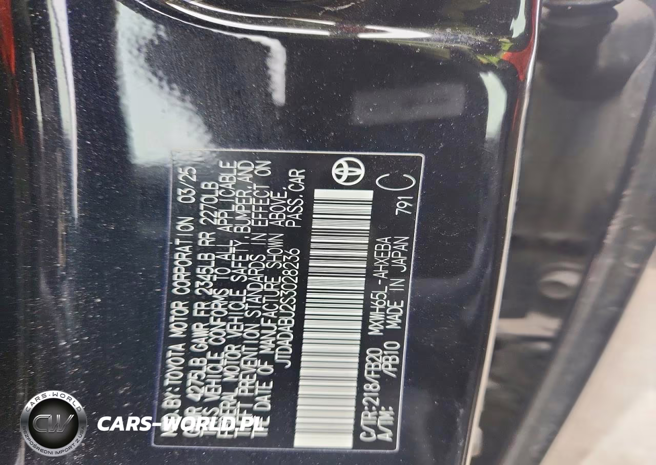 2025 Toyota Prius Le VIN:JTDADABU2S3028236 - 12