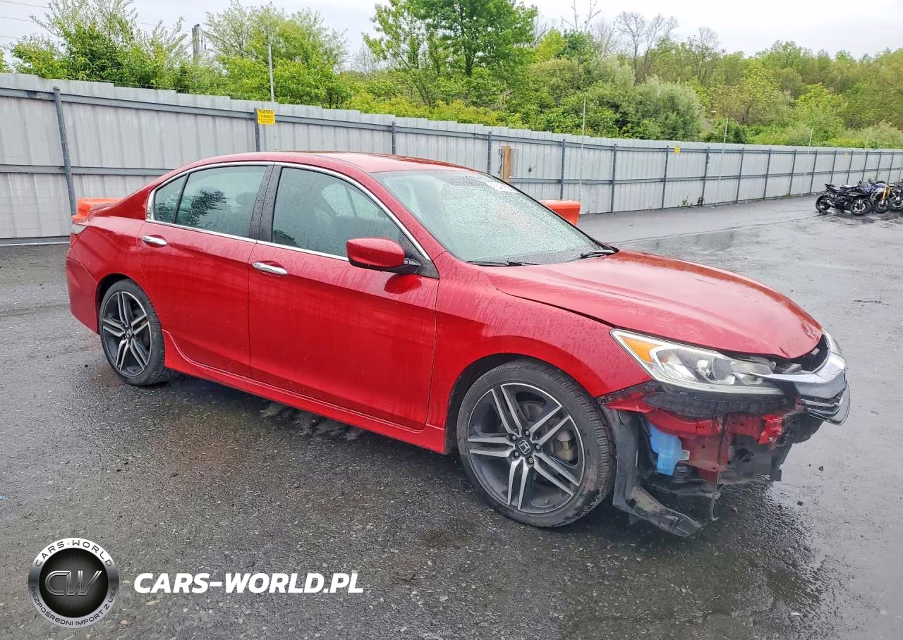 2017 Honda Accord Sport Special Edition VIN:1HGCR2F19HA073213 - 4
