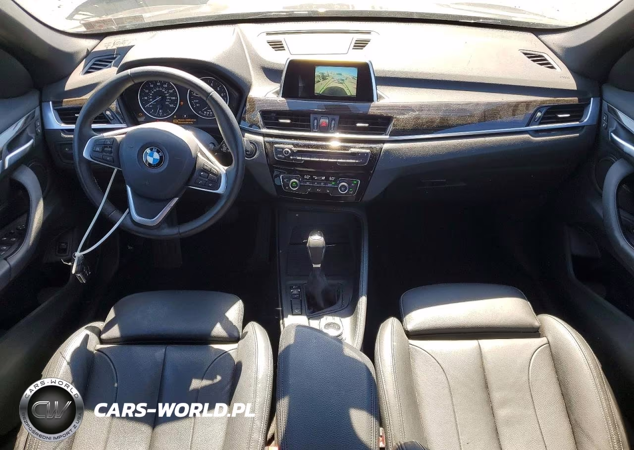 2018 BMW X1 xDrive28I VIN:WBXHT3C35J5K28505 - 8