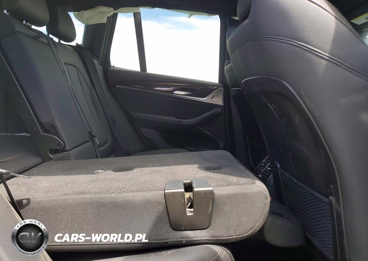 2021 BMW X3 xDrive30I VIN:5UXTY5C07M9G33371 - 11