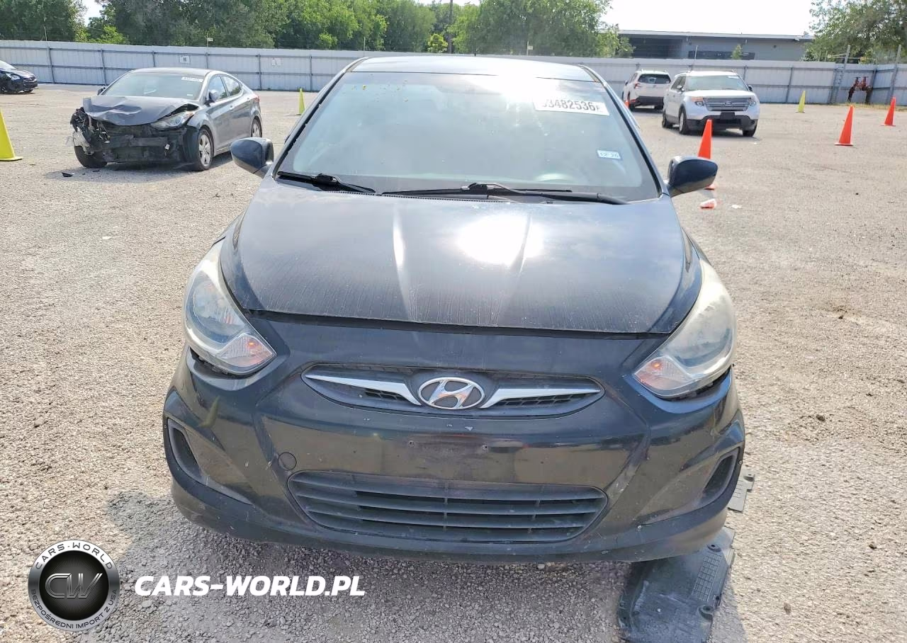 2014 Hyundai Accent Gs VIN:KMHCT5AE7EU192900 - 5