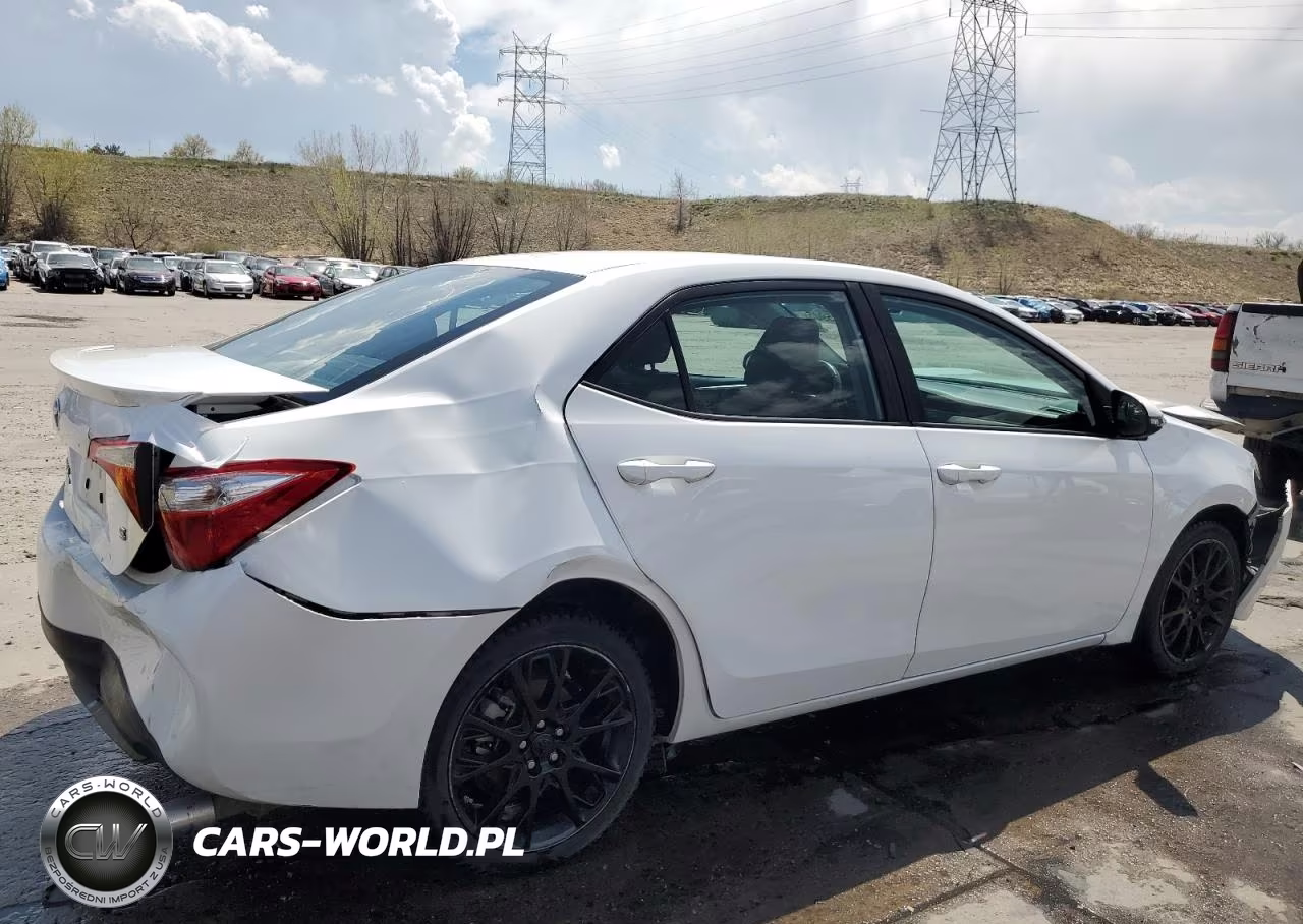 2016 Toyota Corolla S Special Edition VIN:2T1BURHE3GC501529 - 3