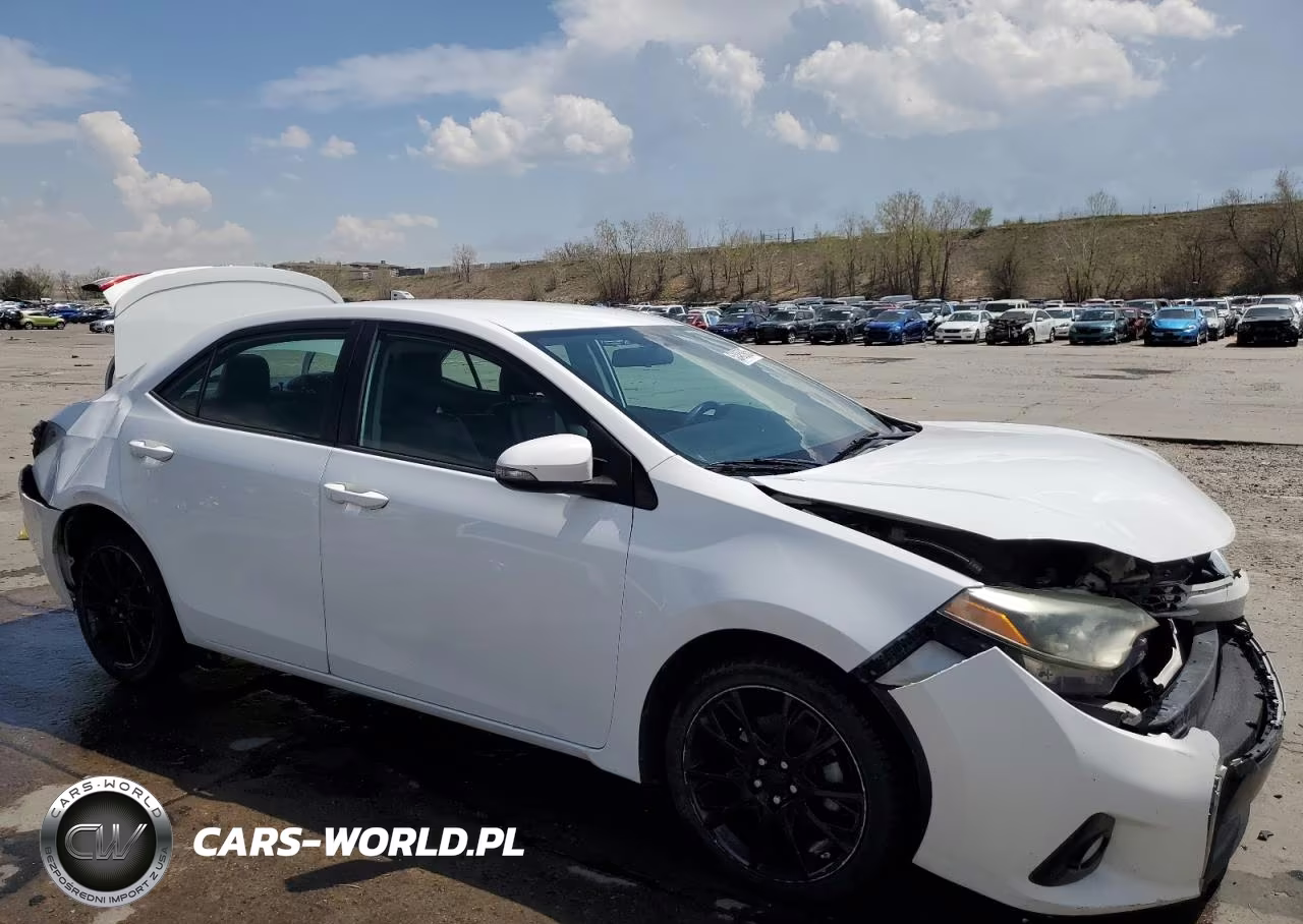 2016 Toyota Corolla S Special Edition VIN:2T1BURHE3GC501529 - 4