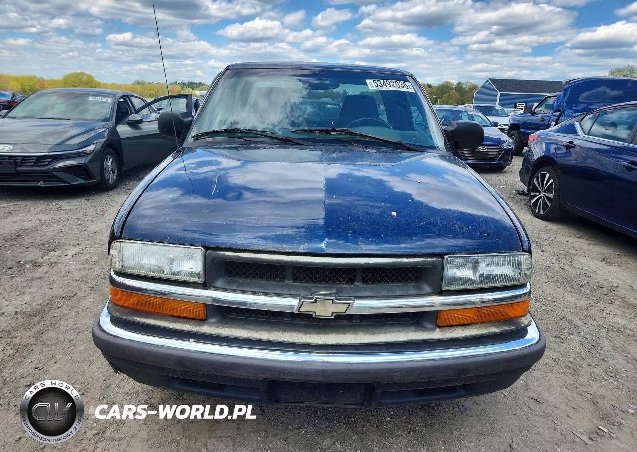 2002 Chevrolet S Truck S10 VIN:1GCCS195928161477 - 5