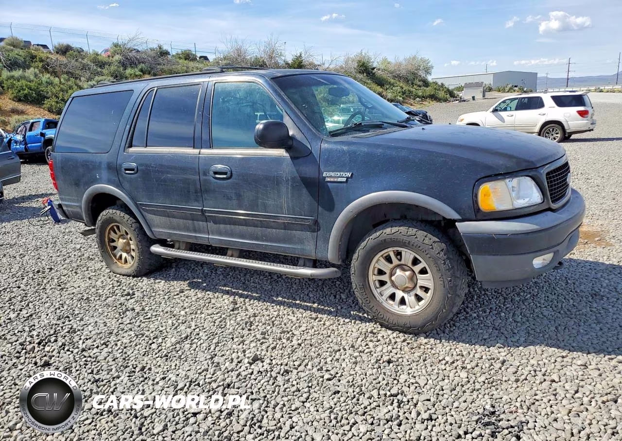 2001 Ford Expedition Xlt VIN:1FMPU16L81LB61623 - 4